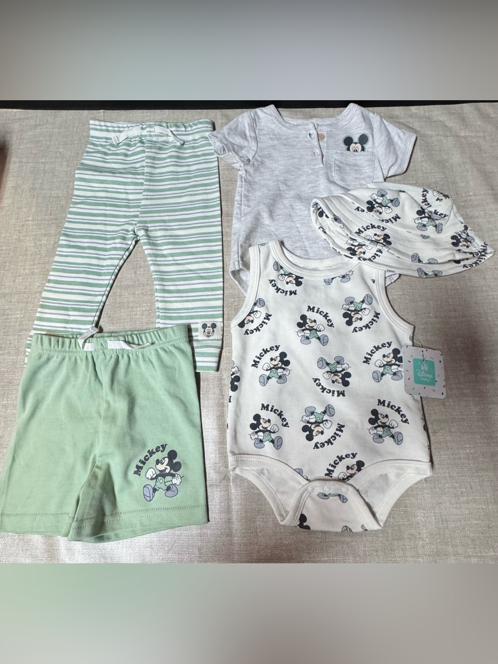 Disney Baby Mickey Green, White & Gray 5-Piece Outfit Set